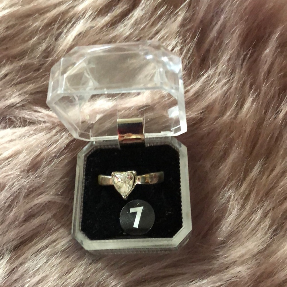 Claire’s heart ring